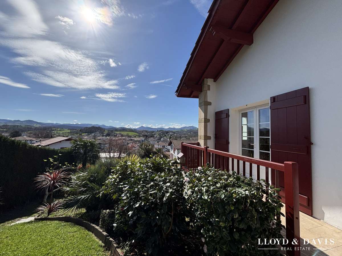 Maison Saint-Pée-sur-Nivelle