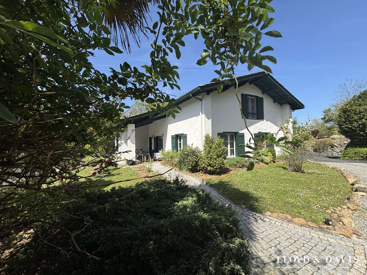 Maison Saint-Pée-sur-Nivelle