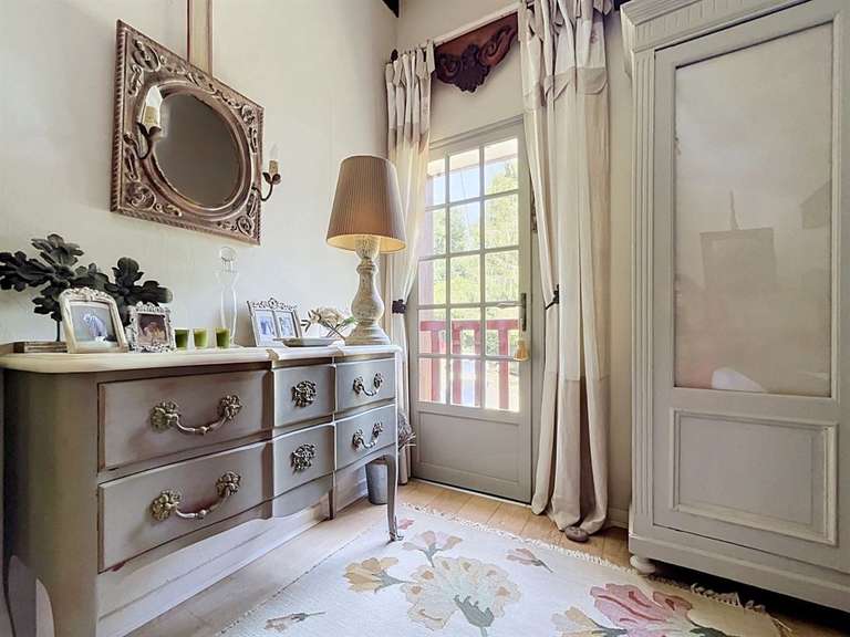 Maison Saint-Pée-sur-Nivelle - 5 chambres - 181m²