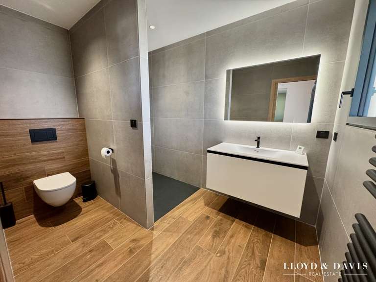 Maison Saint-Péray - 4 chambres - 322m²