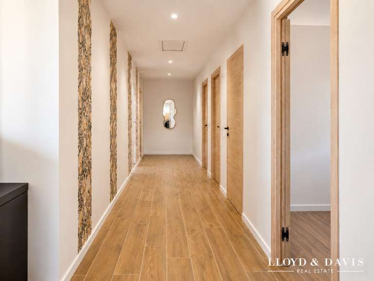 Maison Saint-Péray - 4 chambres - 322m²