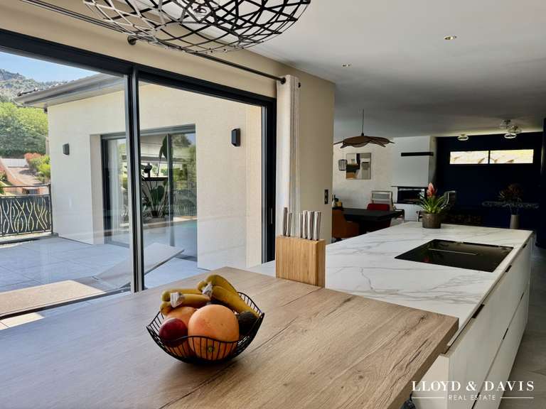 Maison Saint-Péray - 4 chambres - 322m²