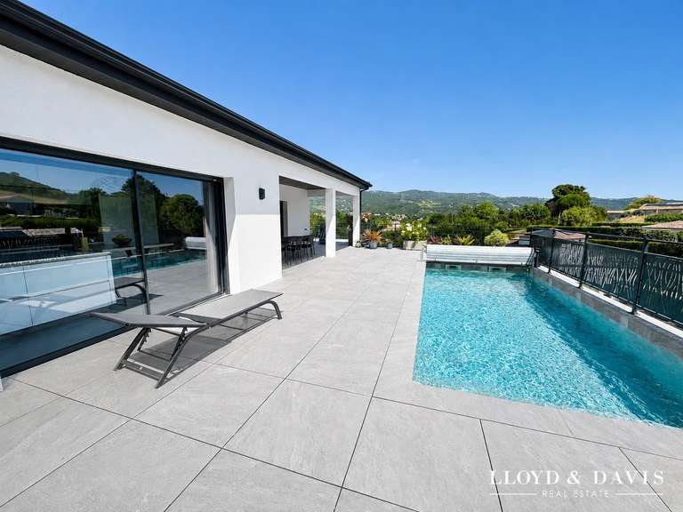 Maison Saint-Péray - 4 chambres - 322m²