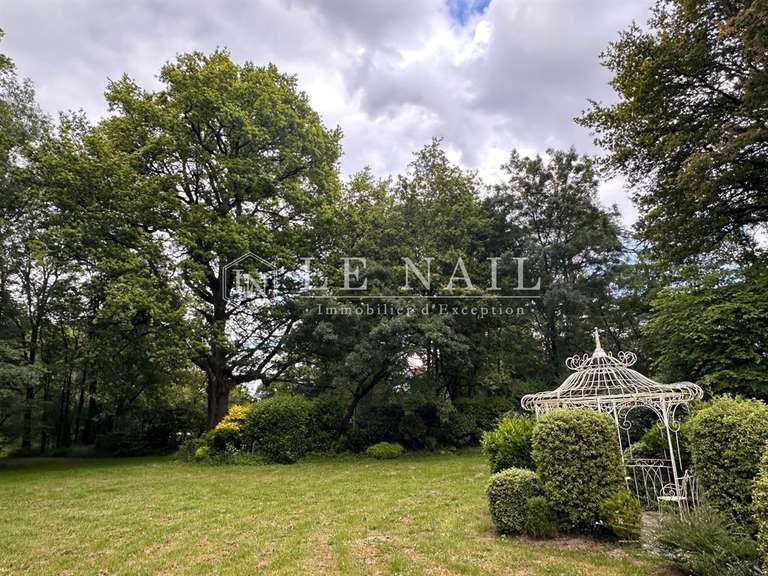 Castle Saint-Philbert-de-Grand-Lieu - 7 bedrooms - 450m²