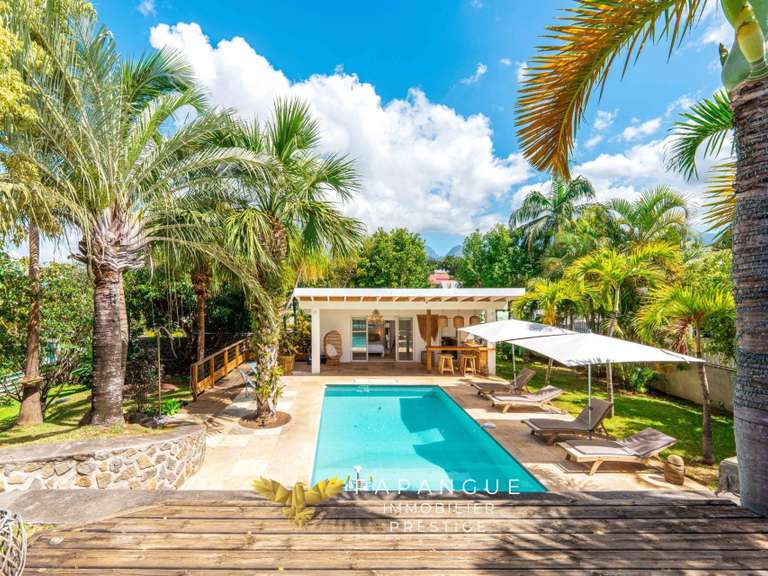House with Sea view Saint-Pierre - 4 bedrooms - 205m²