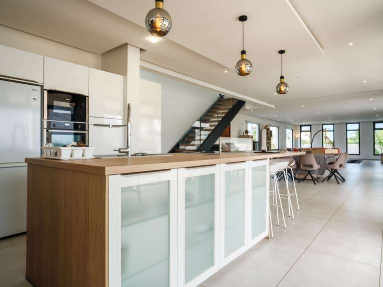 Property with Sea view Saint-Pierre - 4 bedrooms - 650m²