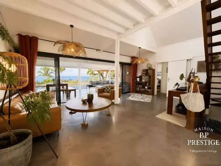Villa avec Vue sur mer Saint-Pierre - 210m²