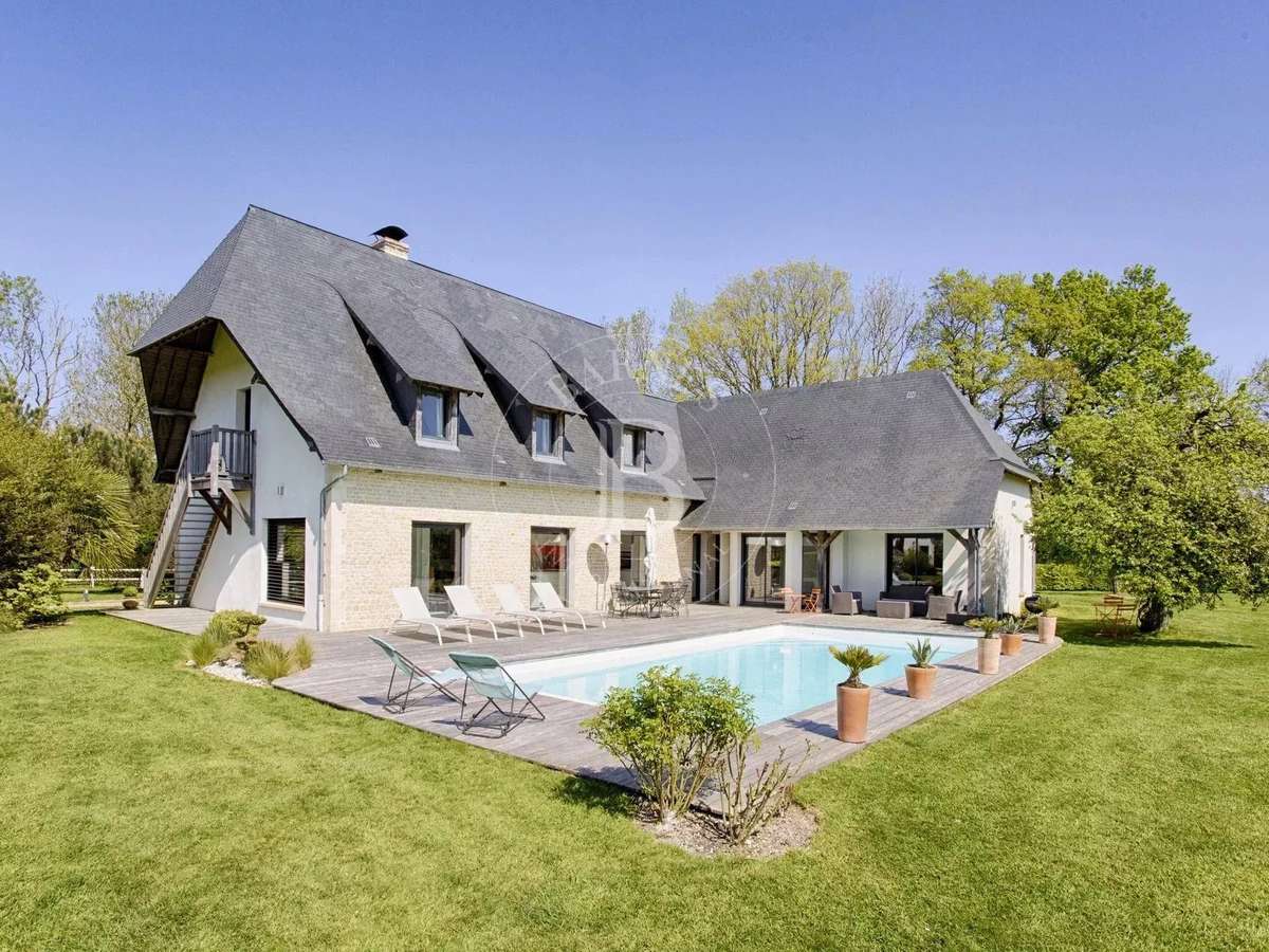Maison Saint-Pierre-Azif