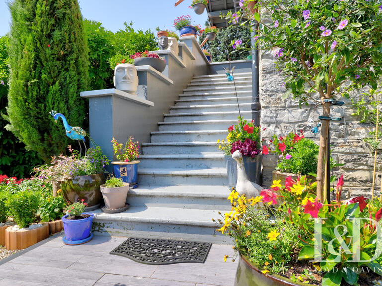 House Saint-Pierre-d'Albigny - 3 bedrooms - 212m²