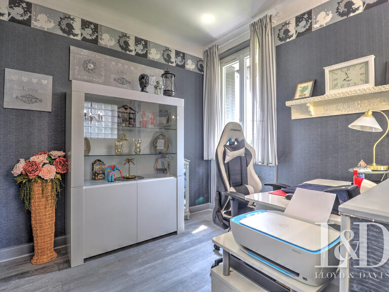 House Saint-Pierre-d'Albigny - 3 bedrooms - 212m²