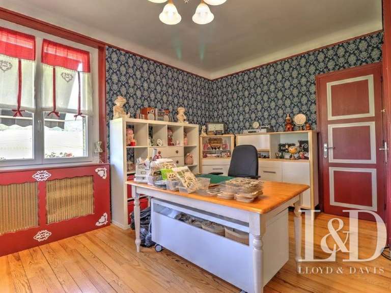 Maison Saint-Pierre-d'Albigny - 3 chambres - 212m²