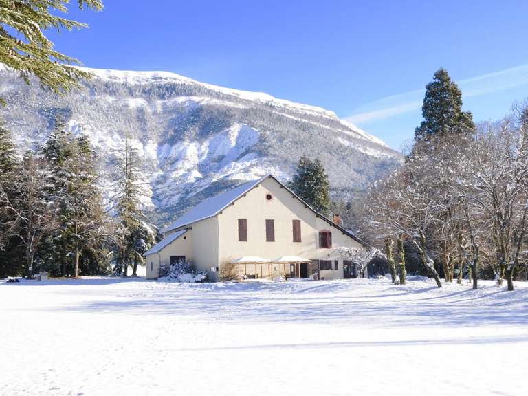 Maison Saint-Pierre-d'Argençon - 7 chambres - 470m²