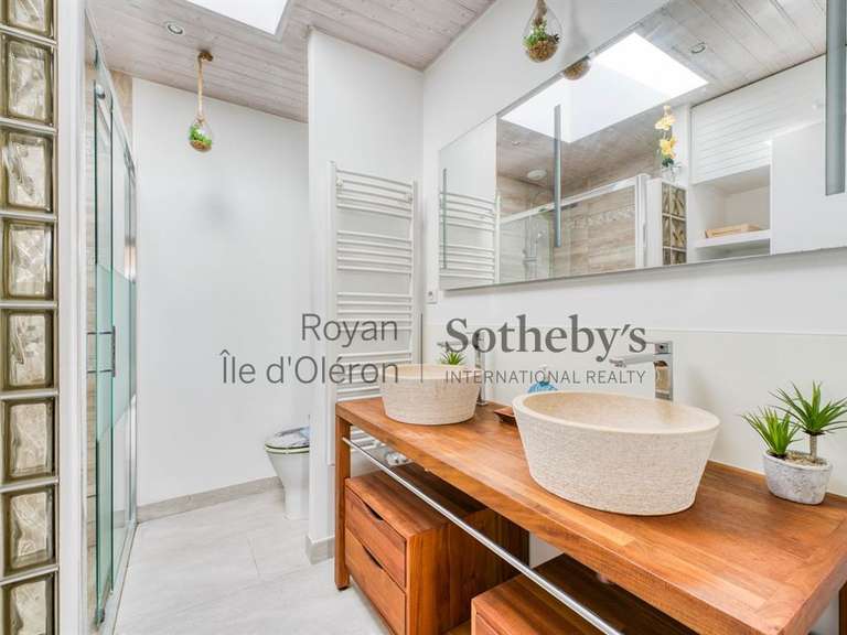 House Saint-Pierre-d'Oléron - 4 bedrooms - 159m²