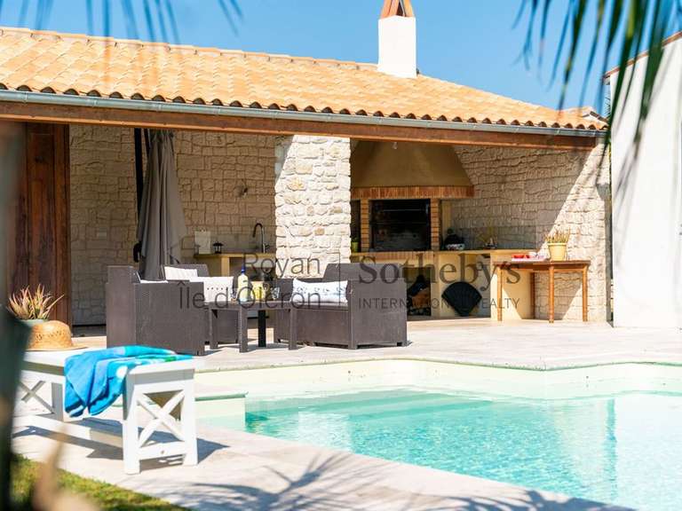 House Saint-Pierre-d'Oléron - 4 bedrooms - 159m²