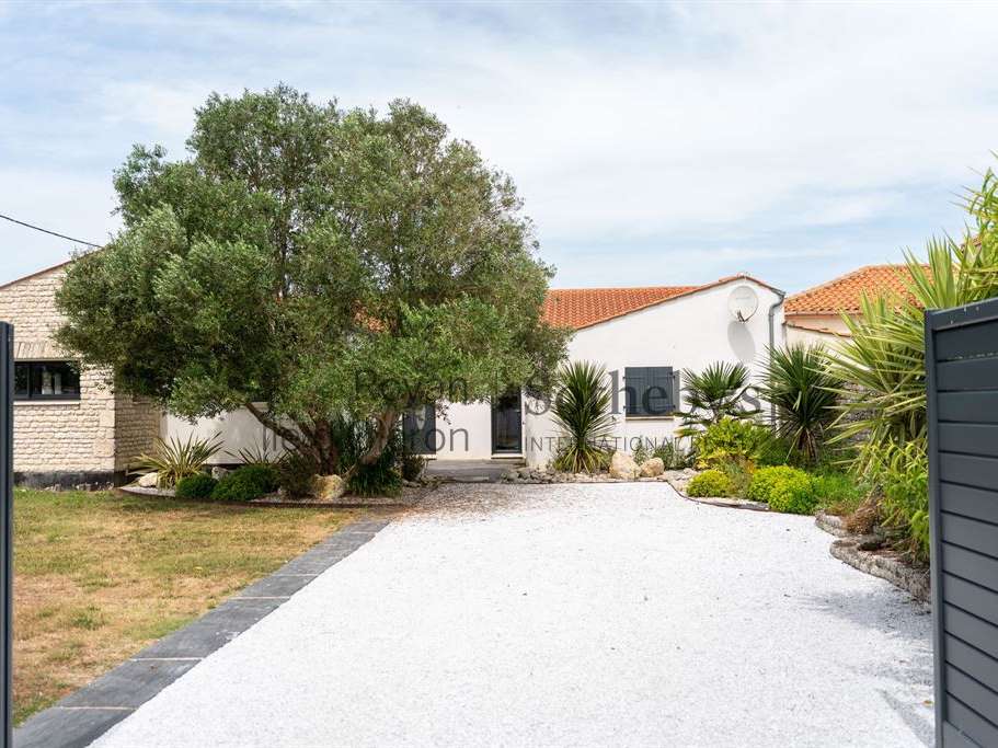 House Saint-Pierre-d'Oléron