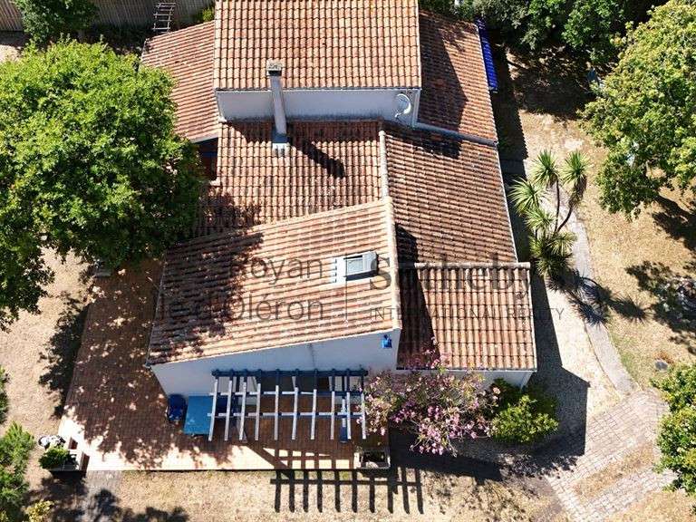 House Saint-Pierre-d'Oléron - 4 bedrooms - 150m²