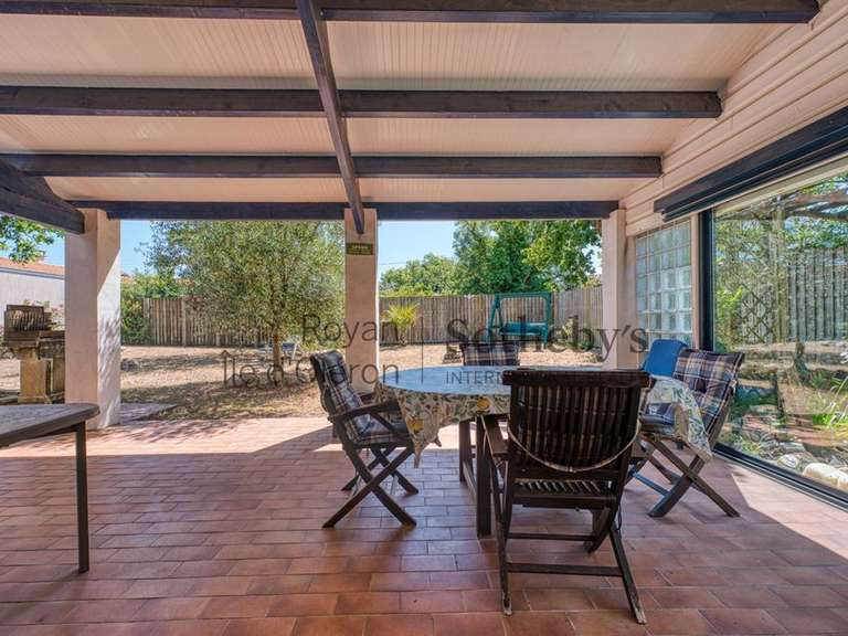 House Saint-Pierre-d'Oléron - 4 bedrooms - 150m²