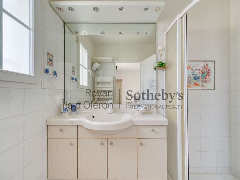 House Saint-Pierre-d'Oléron - 4 bedrooms - 165m²