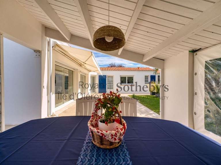 Maison Saint-Pierre-d'Oléron - 4 chambres - 165m²