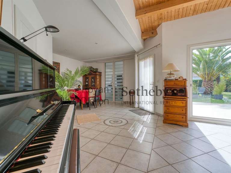 House Saint-Pierre-d'Oléron - 4 bedrooms - 165m²
