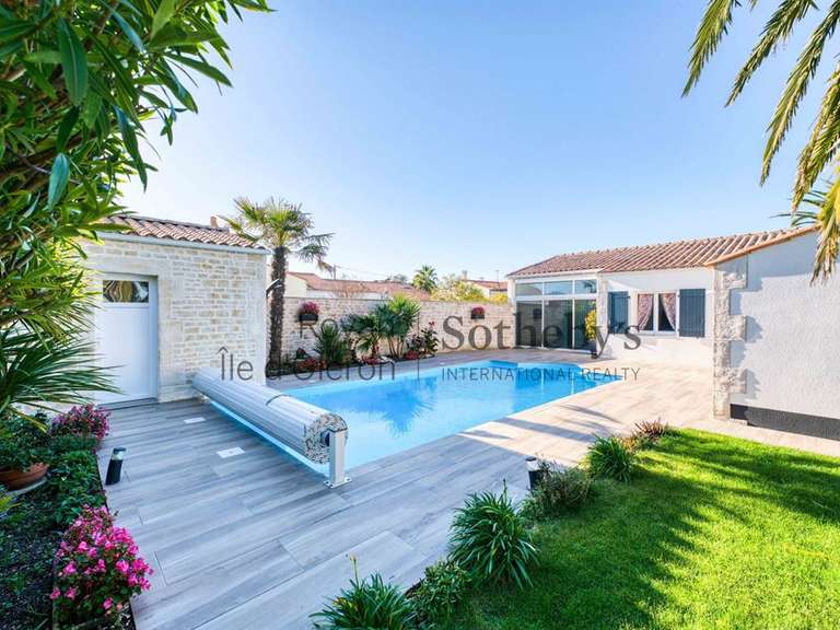 Maison Saint-Pierre-d'Oléron - 3 chambres - 138m²