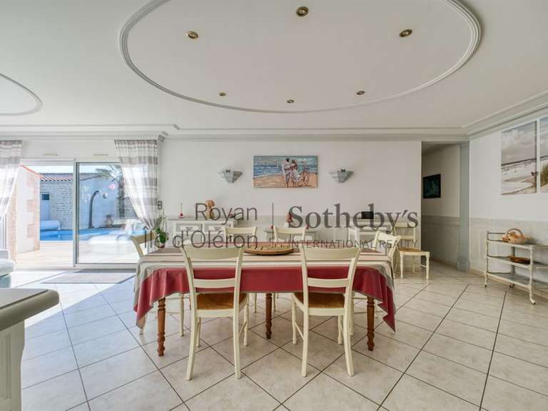 Maison Saint-Pierre-d'Oléron - 3 chambres - 138m²