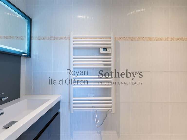 House Saint-Pierre-d'Oléron - 3 bedrooms - 138m²
