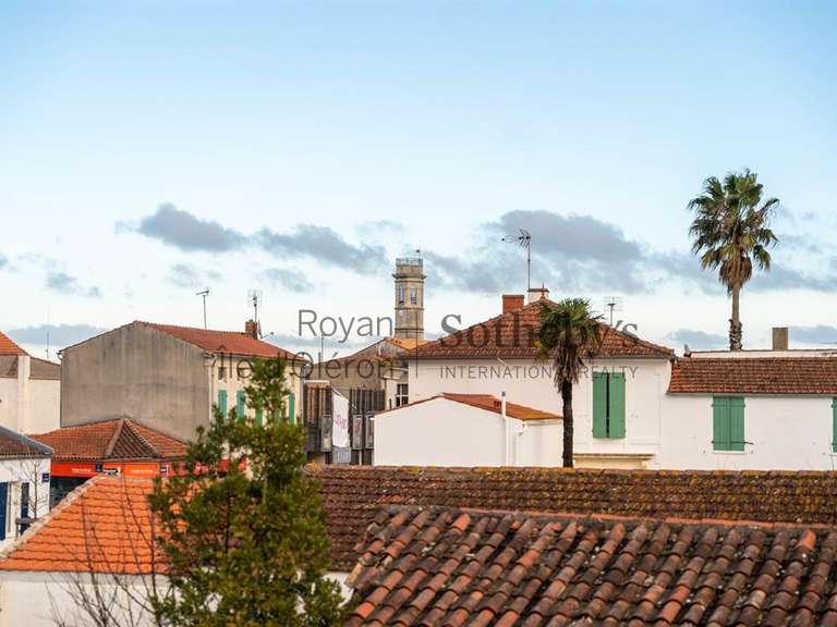 Maison Saint-Pierre-d'Oléron - 5 chambres - 189m²