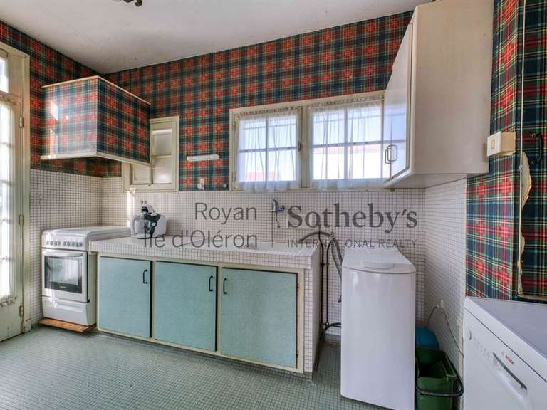 Maison Saint-Pierre-d'Oléron - 5 chambres - 189m²