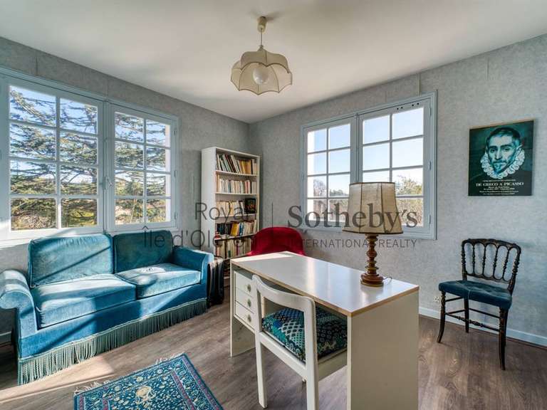 Maison Saint-Pierre-d'Oléron - 5 chambres - 189m²