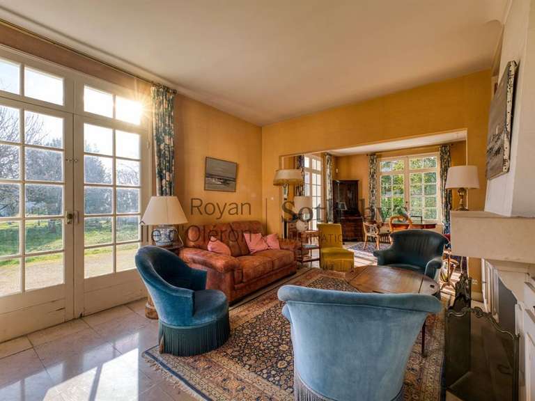 Maison Saint-Pierre-d'Oléron - 5 chambres - 189m²