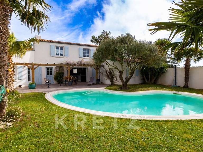 Maison Saint-Pierre-d'Oléron - 5 chambres - 203m²