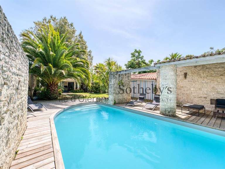 Maison Saint-Pierre-d'Oléron - 5 chambres - 160m²