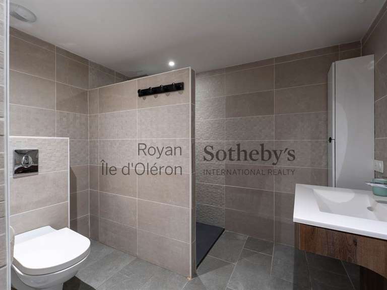 Maison Saint-Pierre-d'Oléron - 5 chambres - 160m²