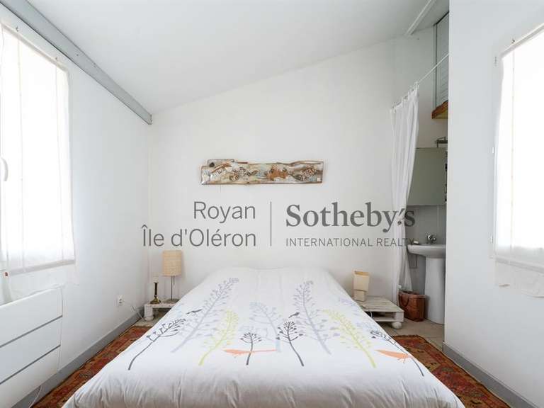 Maison Saint-Pierre-d'Oléron - 6 chambres - 175m²