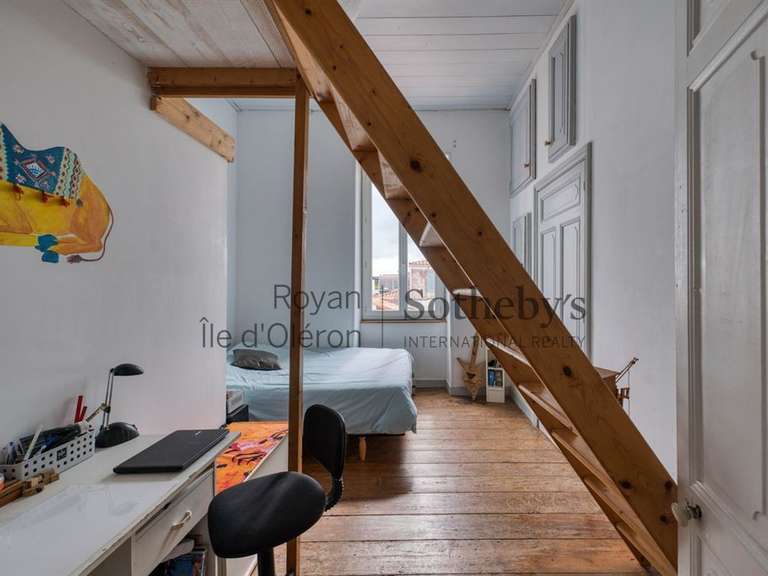 Maison Saint-Pierre-d'Oléron - 6 chambres - 175m²