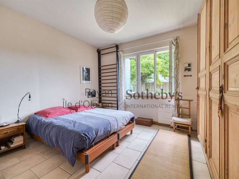 Maison Saint-Pierre-d'Oléron - 6 chambres - 175m²