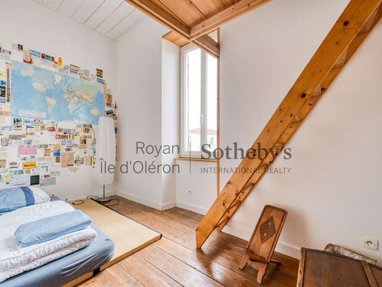 Maison Saint-Pierre-d'Oléron - 6 chambres - 175m²