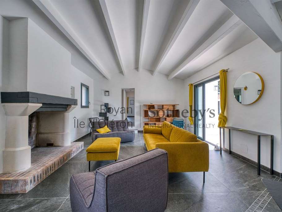 Maison Saint-Pierre-d'Oléron