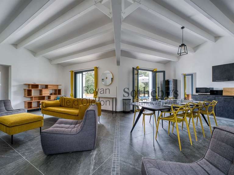 Maison Saint-Pierre-d'Oléron - 5 chambres - 143m²
