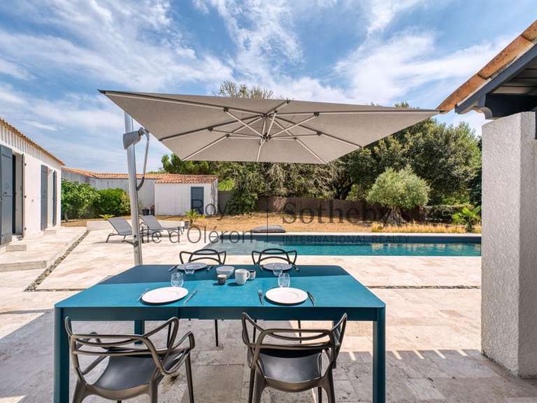 Maison Saint-Pierre-d'Oléron - 5 chambres - 143m²