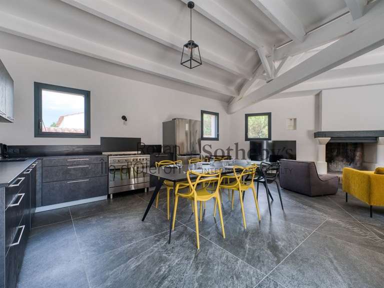 Maison Saint-Pierre-d'Oléron - 5 chambres - 143m²