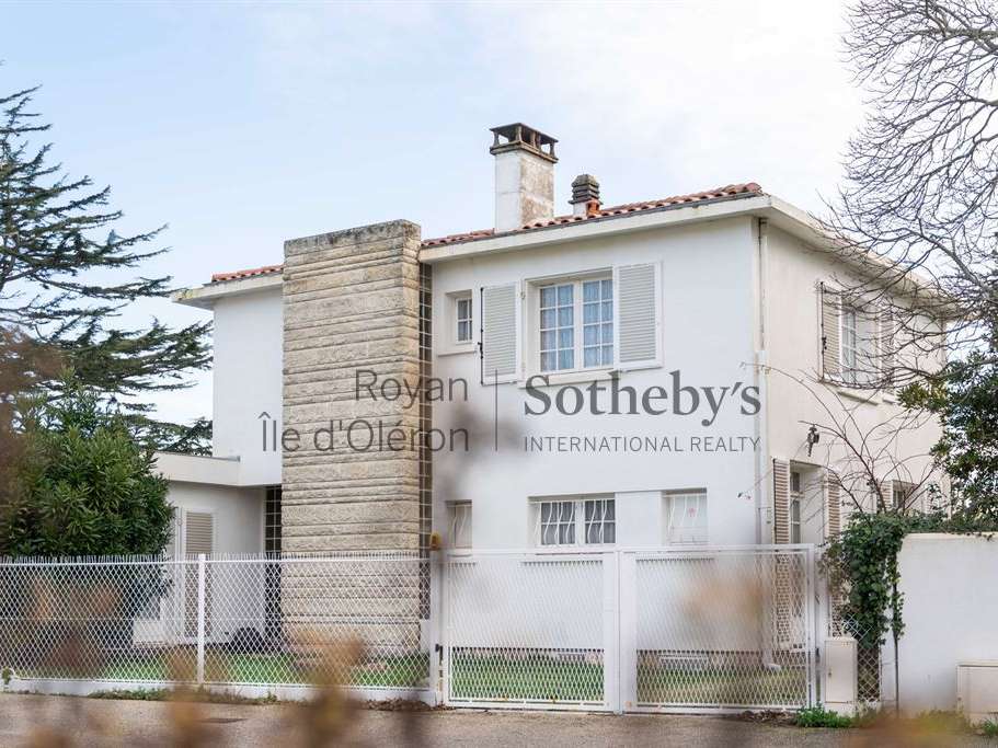 Maison Saint-Pierre-d'Oléron
