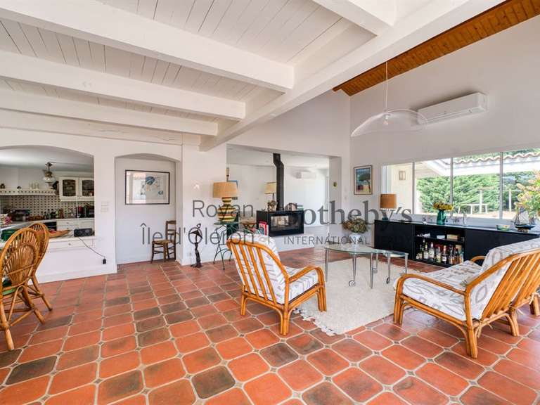 Maison Saint-Pierre-d'Oléron - 7 chambres - 238m²