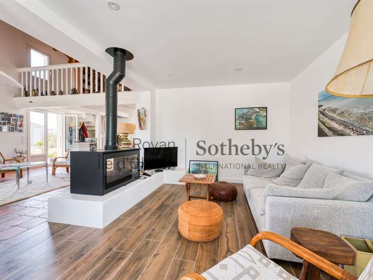 Maison Saint-Pierre-d'Oléron - 7 chambres - 238m²