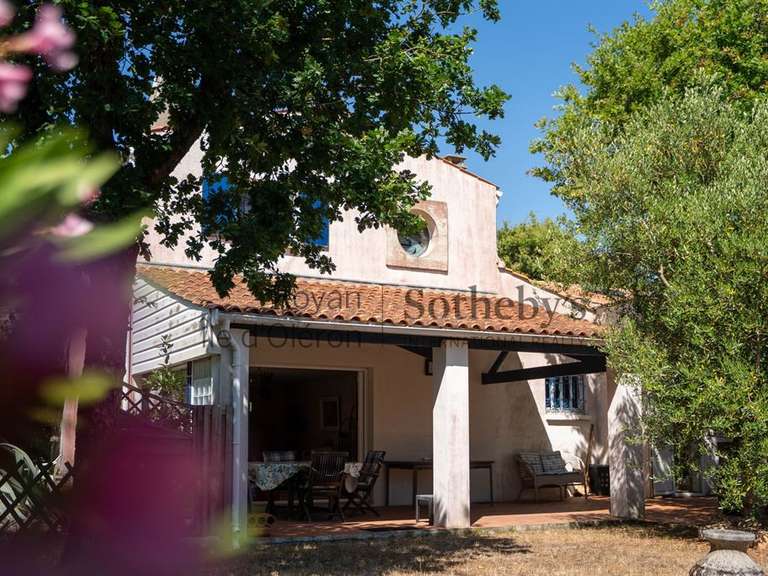 Maison Saint-Pierre-d'Oléron - 4 chambres - 150m²