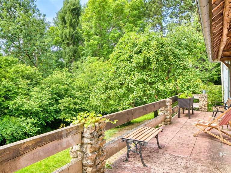 Moulin Saint-Pierre-de-Bailleul - 5 chambres - 200m²