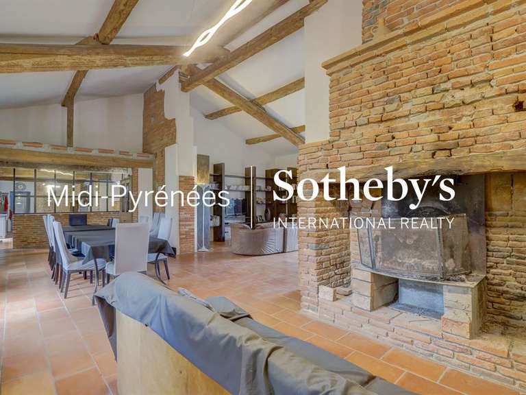 Maison Saint-Pierre-de-Lages - 7 chambres - 512m²