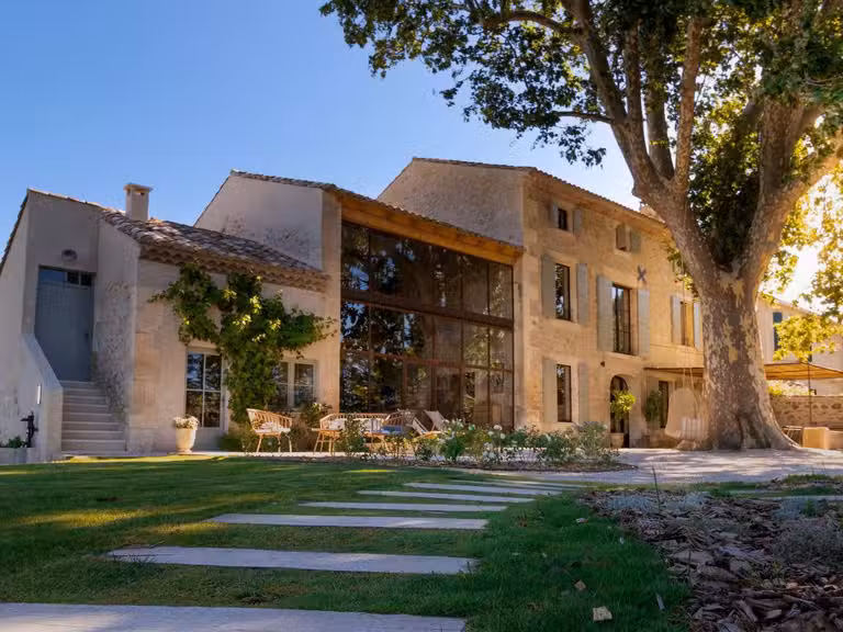 Maison Saint-Pierre-de-Mézoargues - 5 chambres