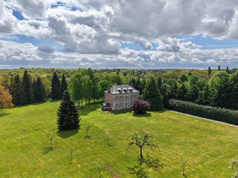 House Saint-Pierre-de-Salerne - 5 bedrooms - 200m²